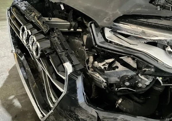 Audi A6 cena 39900 przebieg: 139174, rok produkcji 2017 z Niemcza małe 121